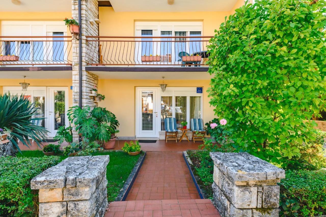 Apartments Kovacic-Punta Umag Exterior photo